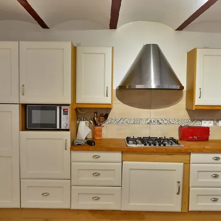 Holiday home Les Tiers *